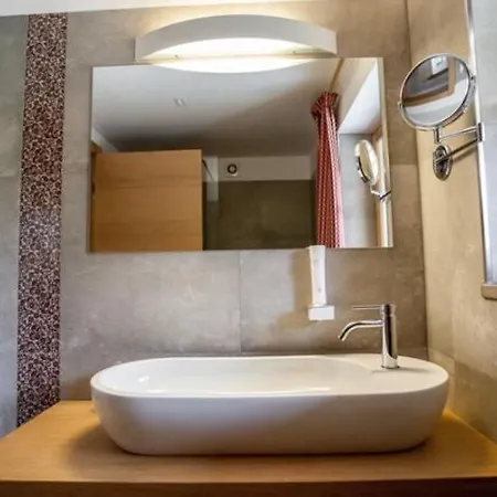 בית הארחה Repnik קמניק