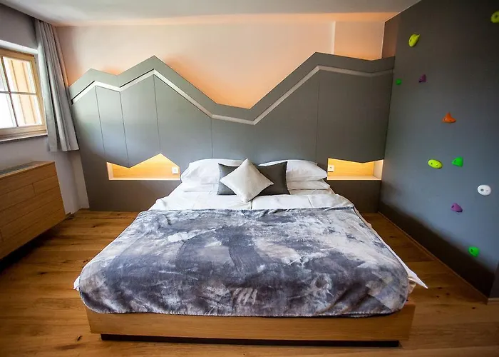 Πανσιόν Repnik 4*